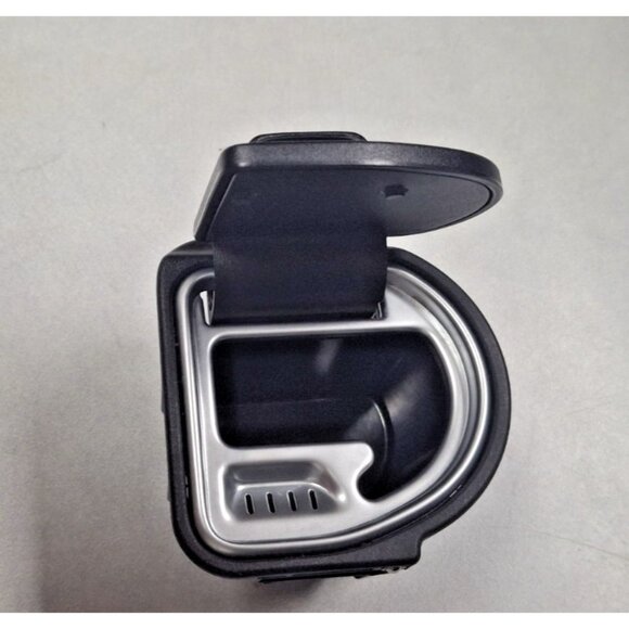 2005-2020 Mercedes-Benz Ashtray Pot 231-810-00-30 - Picture 8 of 9